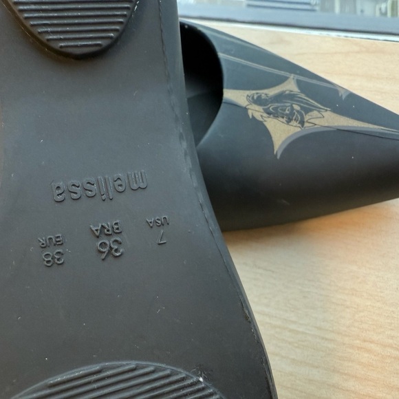 Melissa X Disney Cruella Deville Glam Sz 7 worn once briefly!! Jelly flats - Picture 10 of 11